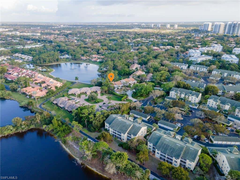 15470 Cedarwood Ln #201, Naples, photo 39