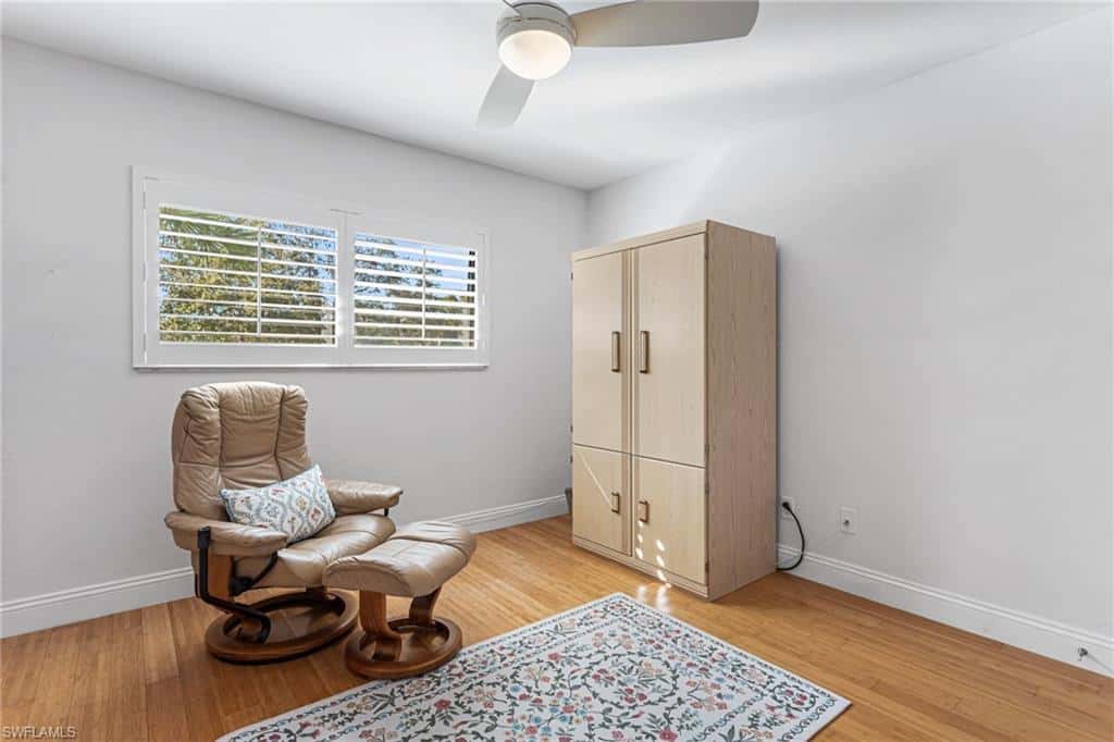 15470 Cedarwood Ln #201, Naples, photo 29