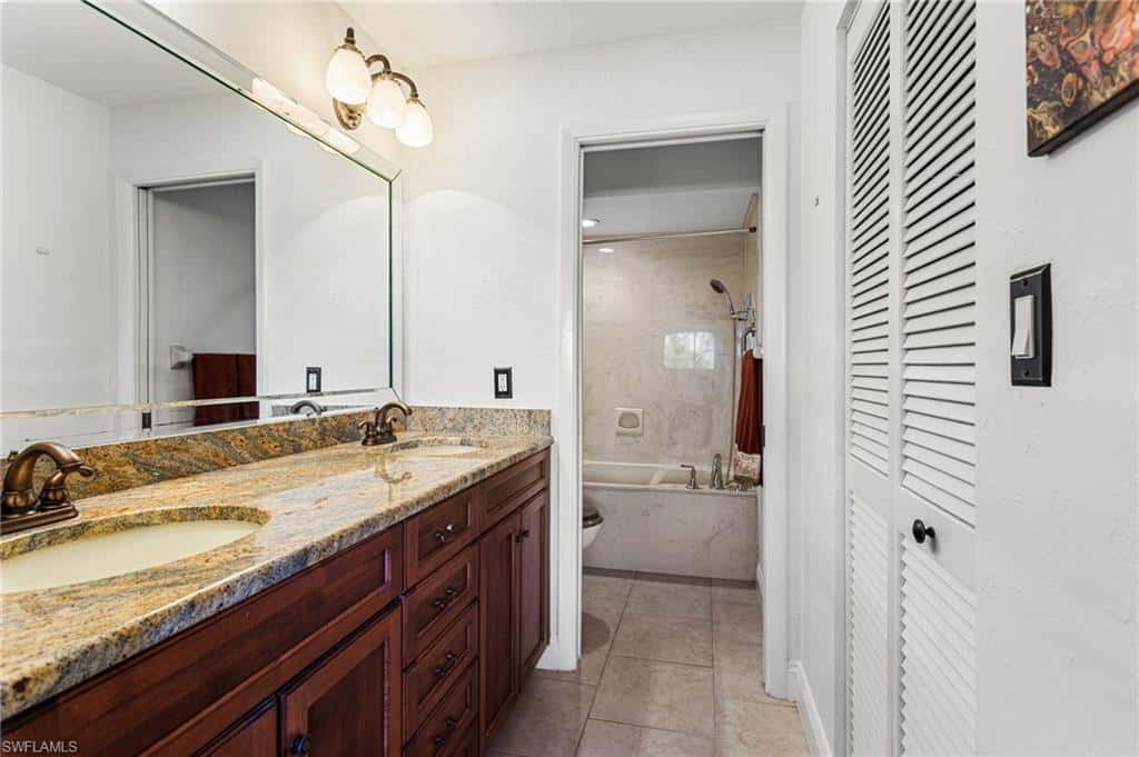 15470 Cedarwood Ln #201, Naples, photo 25