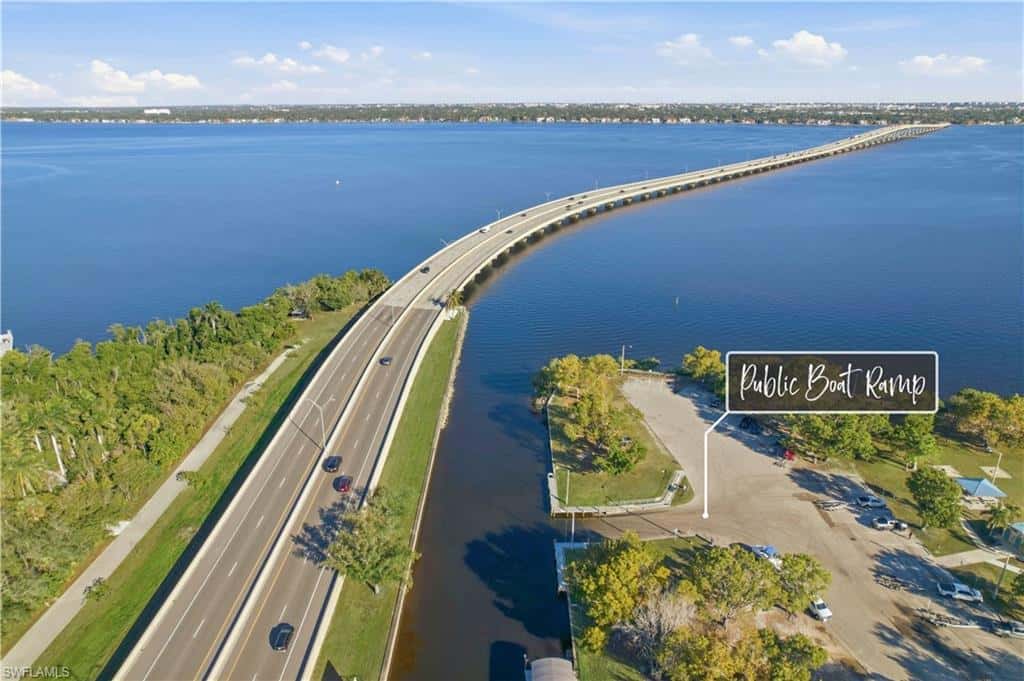 2402 Everest Pkwy, Cape Coral, photo 48
