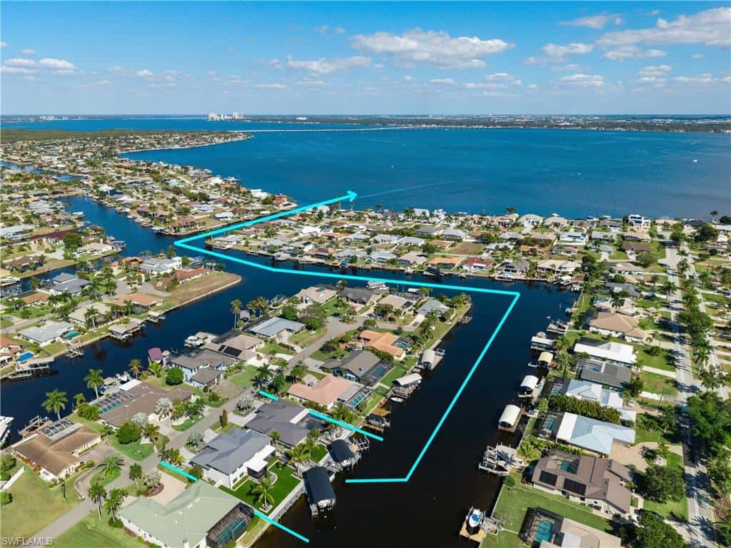 1912 33rd Ter, Cape Coral, photo 4