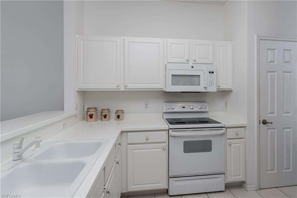 3972 Bishopwood Ct #2-203, Naples, photo 13