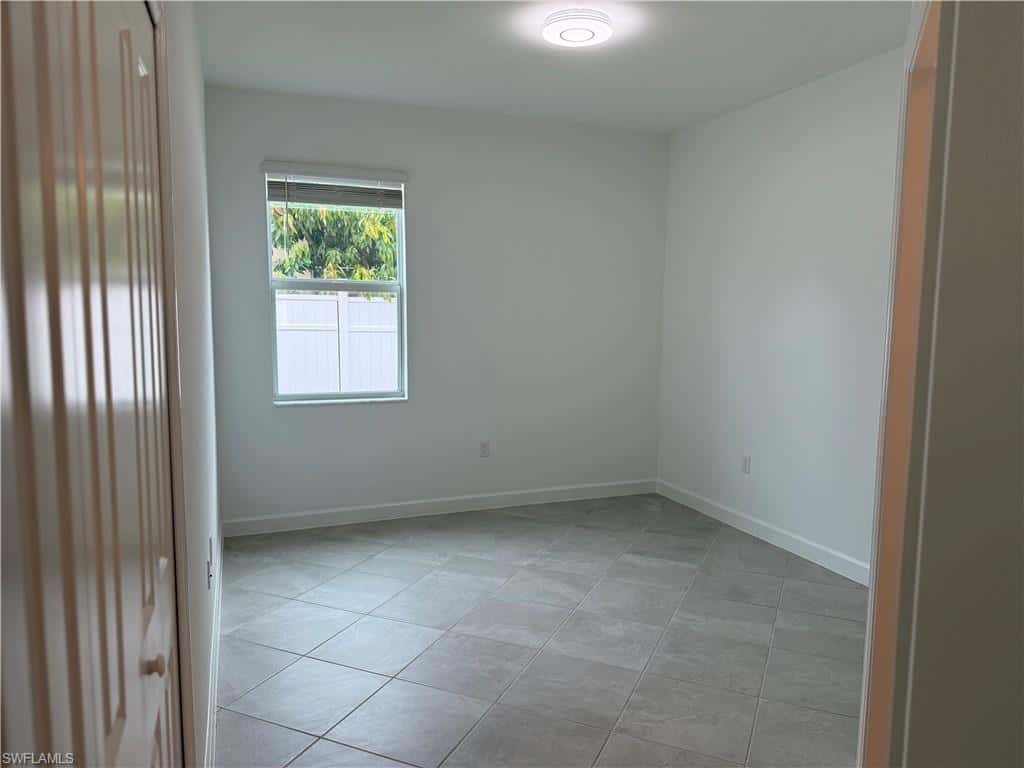 20821 Copperhead Dr, Lehigh Acres, photo 9