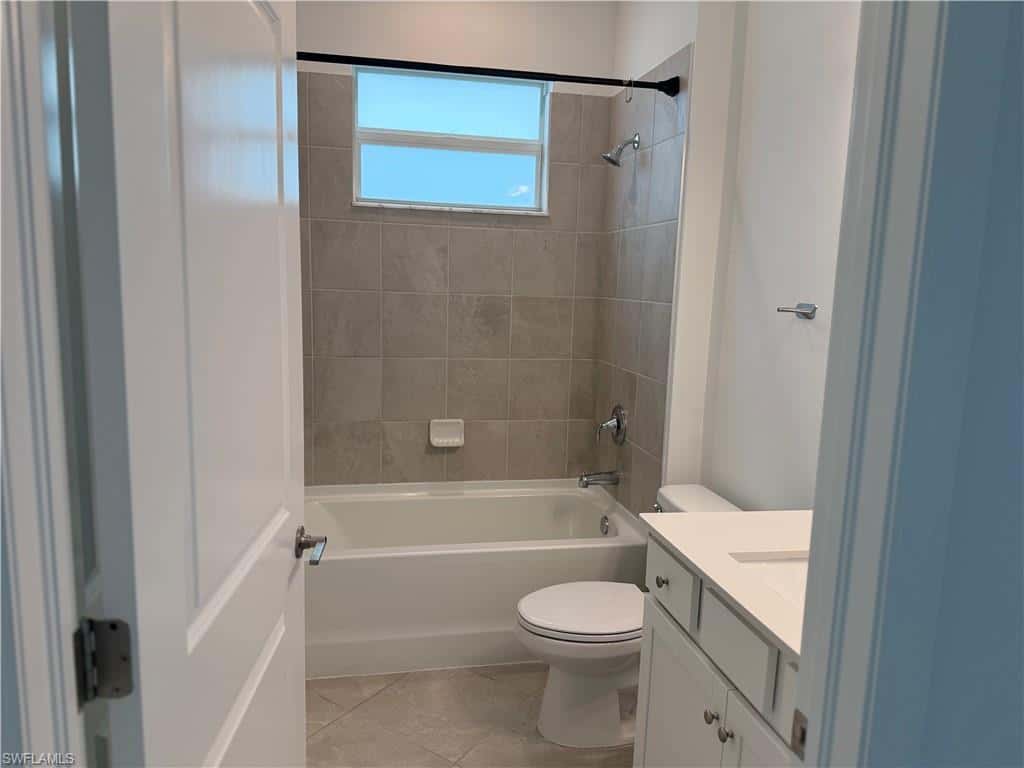 20821 Copperhead Dr, Lehigh Acres, photo 34