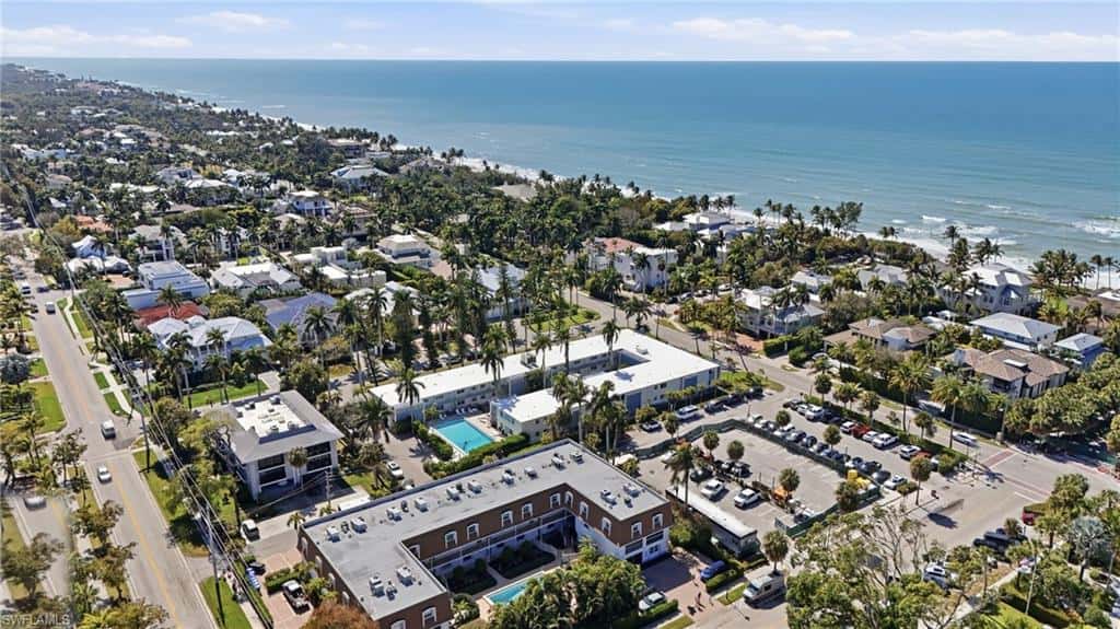 1295 Gulf Shore Blvd #134, Naples, photo 31