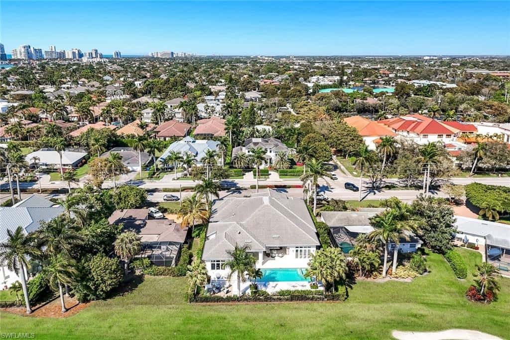 730 Harbour Dr, Naples, photo 47