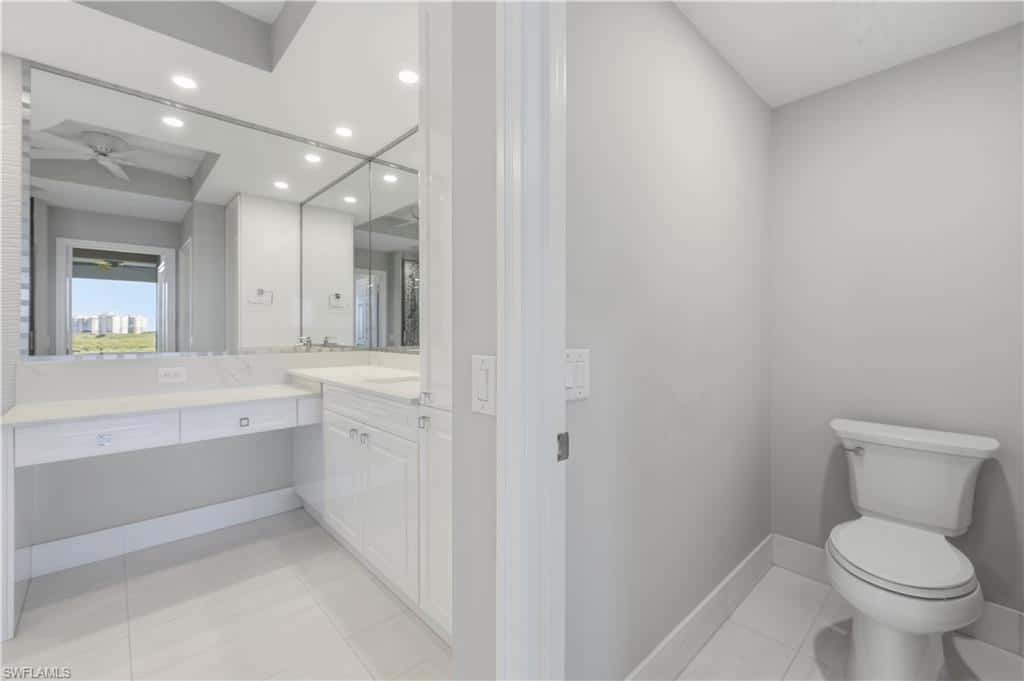 425 Cove Tower Dr #703, Naples, photo 22