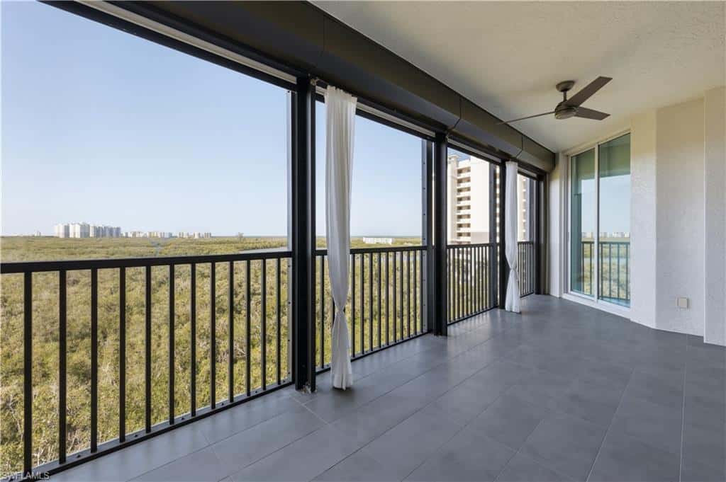 425 Cove Tower Dr #703, Naples, photo 37