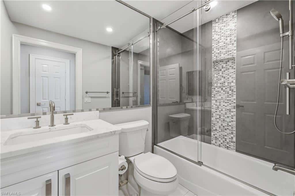 425 Cove Tower Dr #703, Naples, photo 25