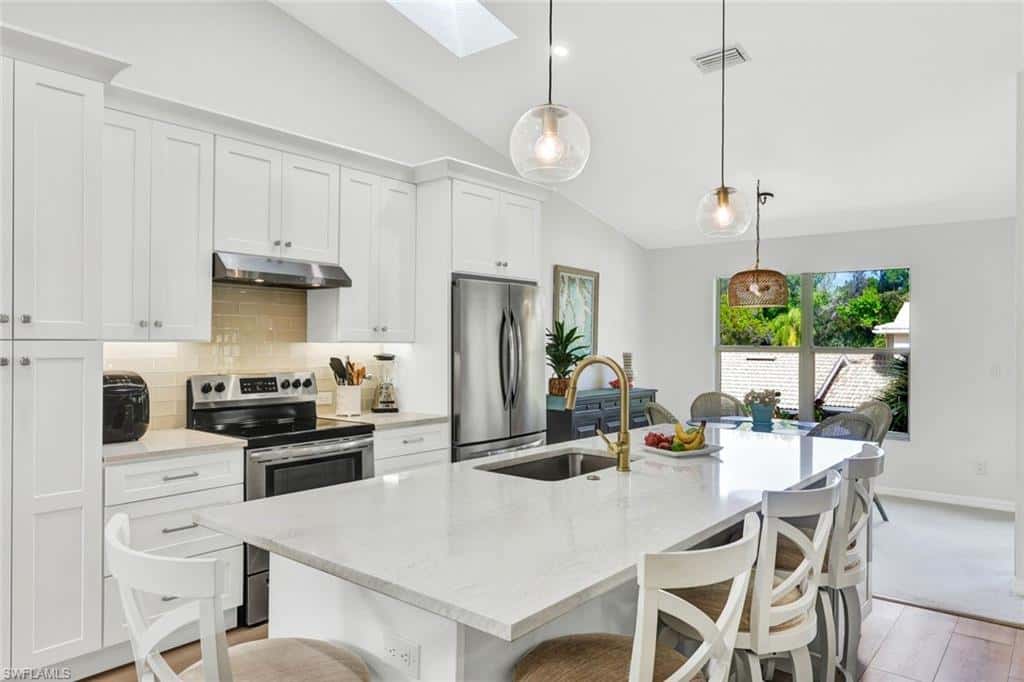 314 Emerald Bay Cir #i5, Naples, photo 17