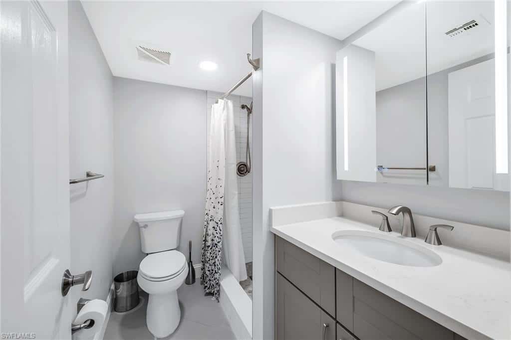 3055 Riviera Dr #102, Naples, photo 16