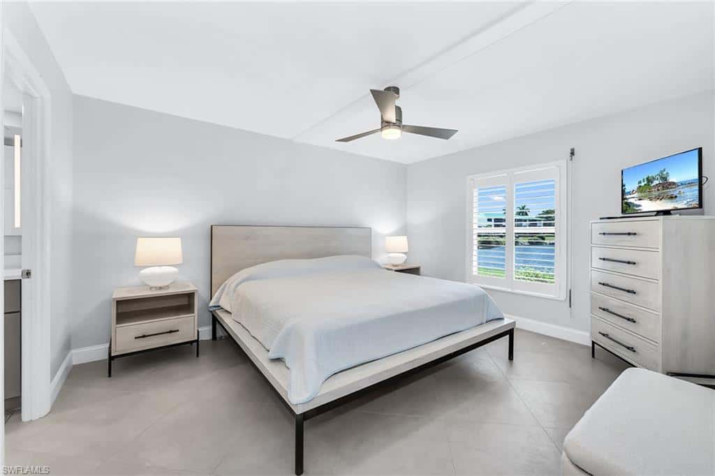 3055 Riviera Dr #102, Naples, photo 14