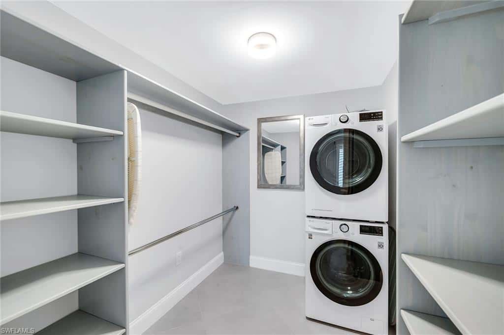 3055 Riviera Dr #102, Naples, photo 15
