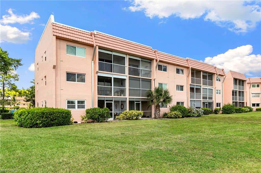 300 Forest Lakes Blvd #112, Naples, photo 20