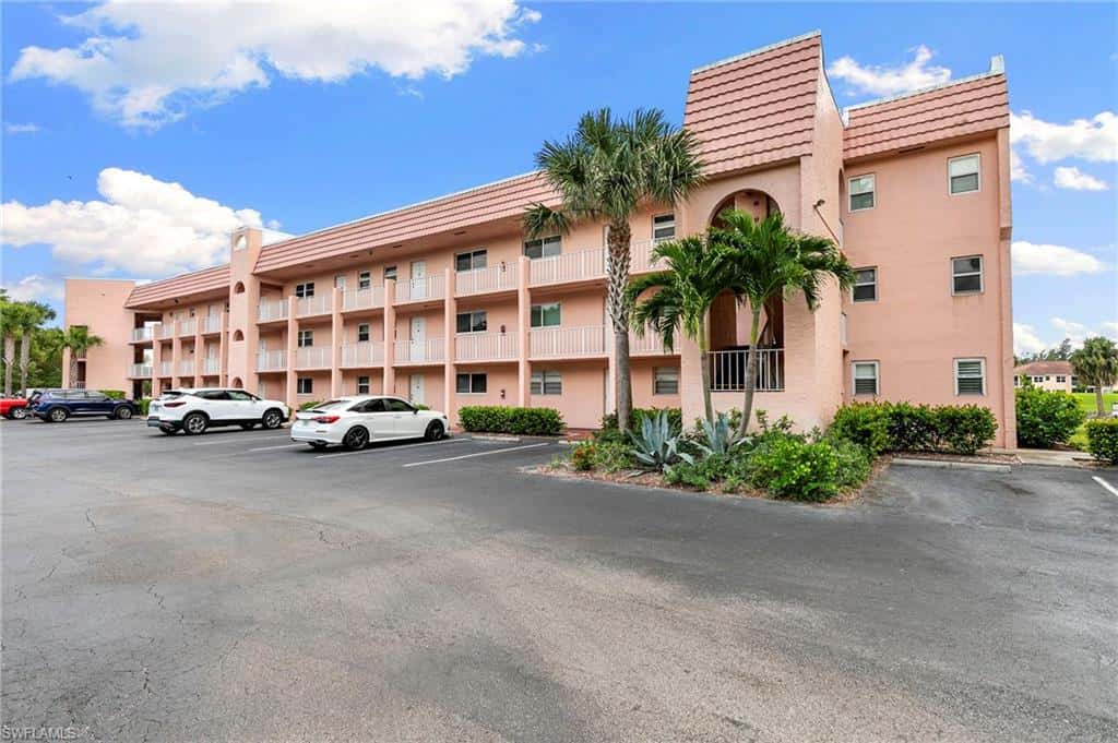 300 Forest Lakes Blvd #112, Naples, photo 21