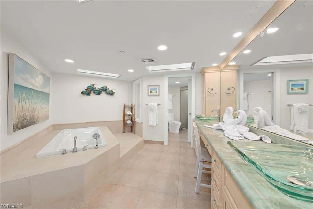 1602 Lands End Village, Captiva, photo 24