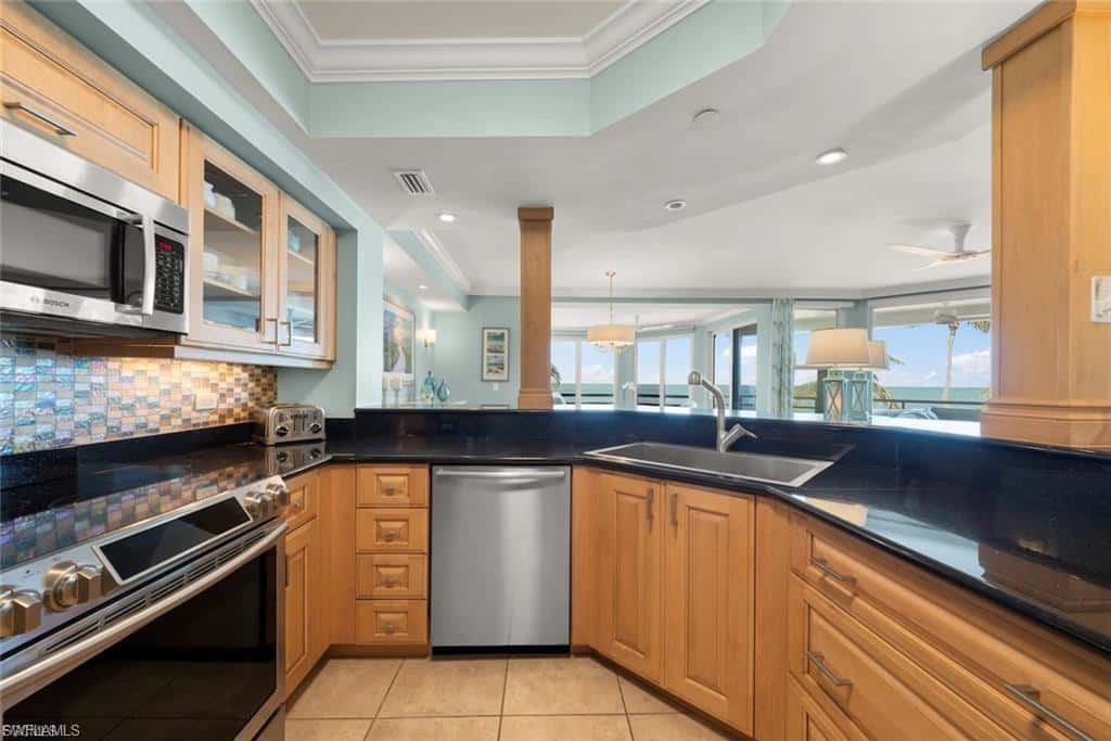 1602 Lands End Village, Captiva, photo 15