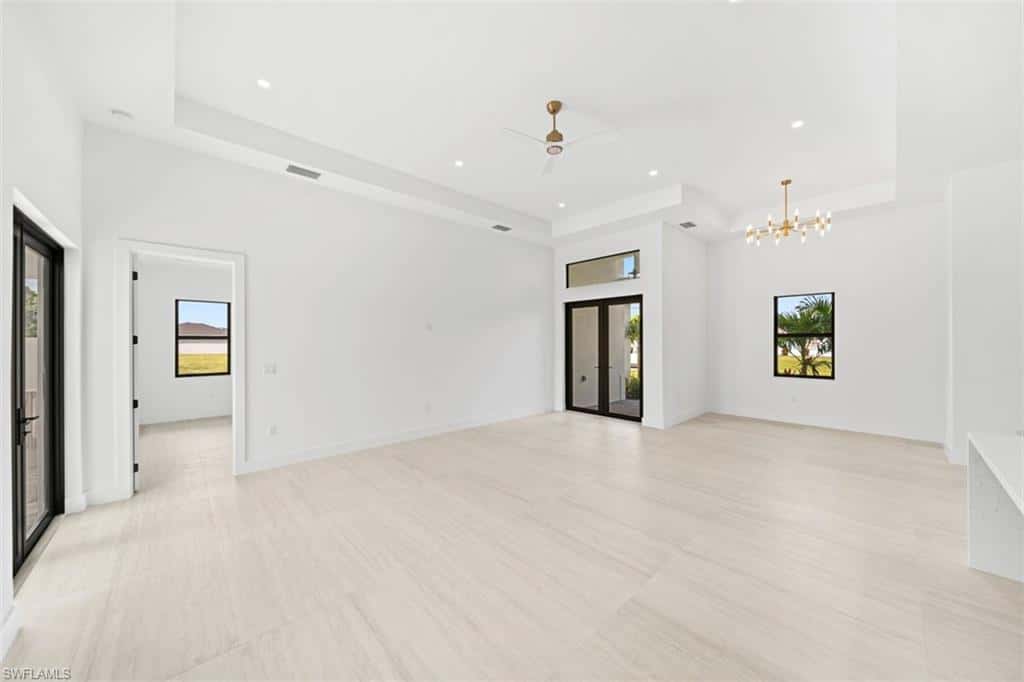 502 5th Pl, Cape Coral, photo 13