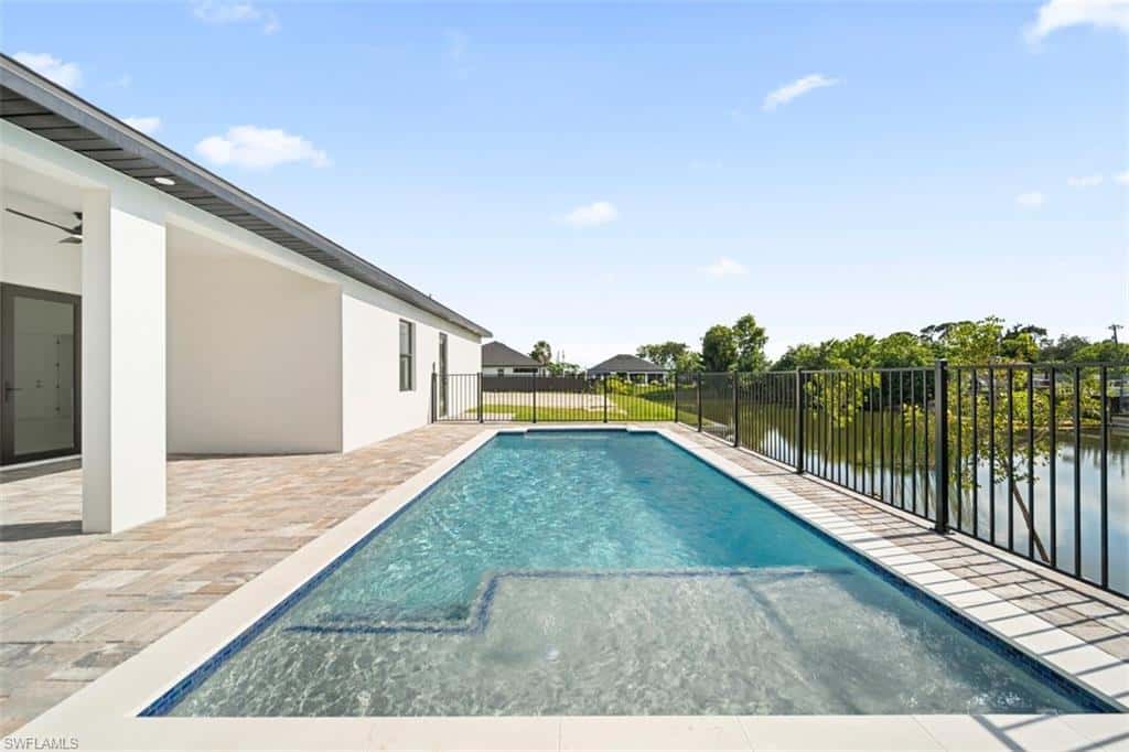 502 5th Pl, Cape Coral, photo 37