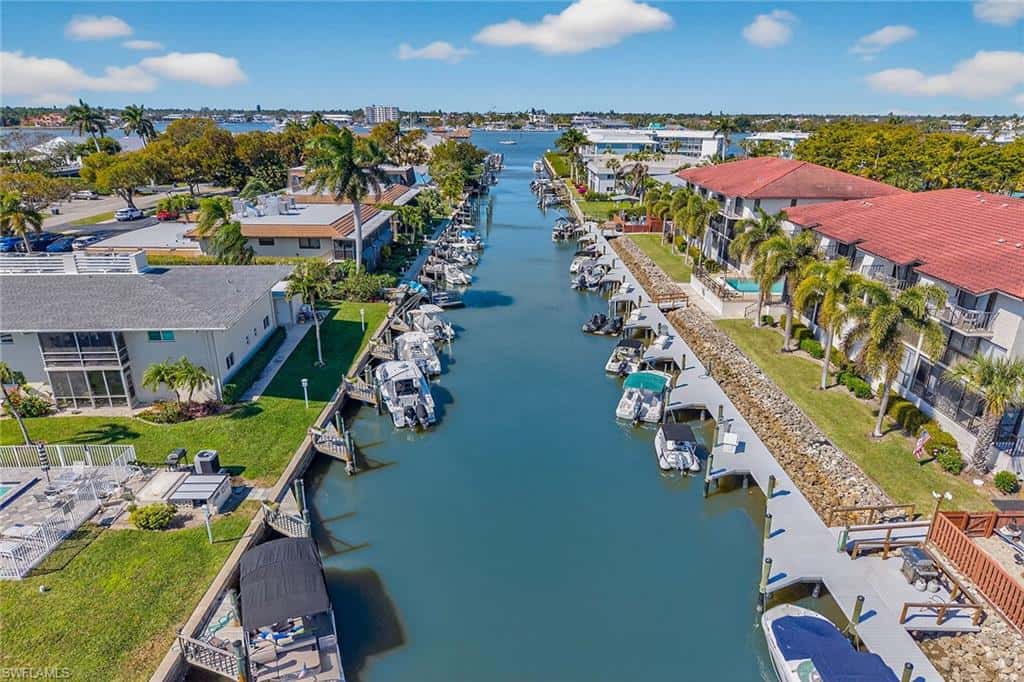1400 Blue Point Ave #202, Naples, photo 18