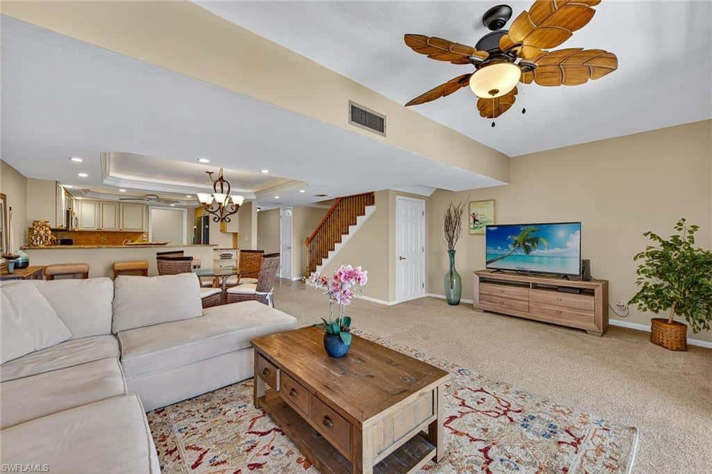 1400 Blue Point Ave #202, Naples, photo 4