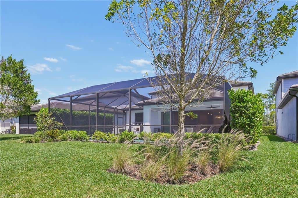 10395 Ventana Ln, Naples, photo 43