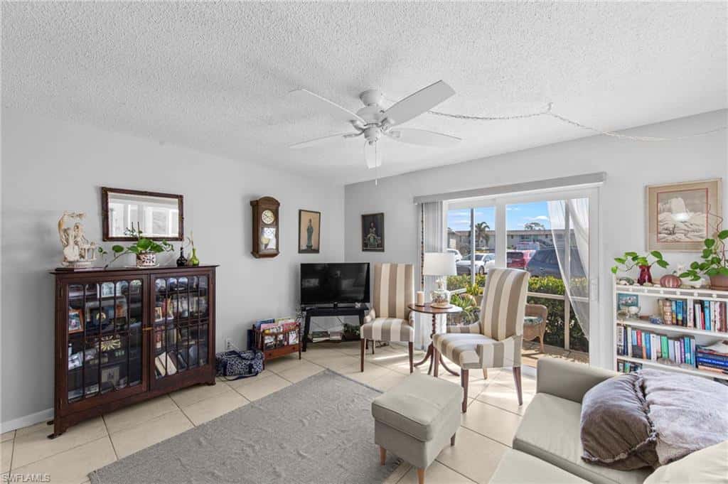 256 Palm Dr #1, Naples, photo 9