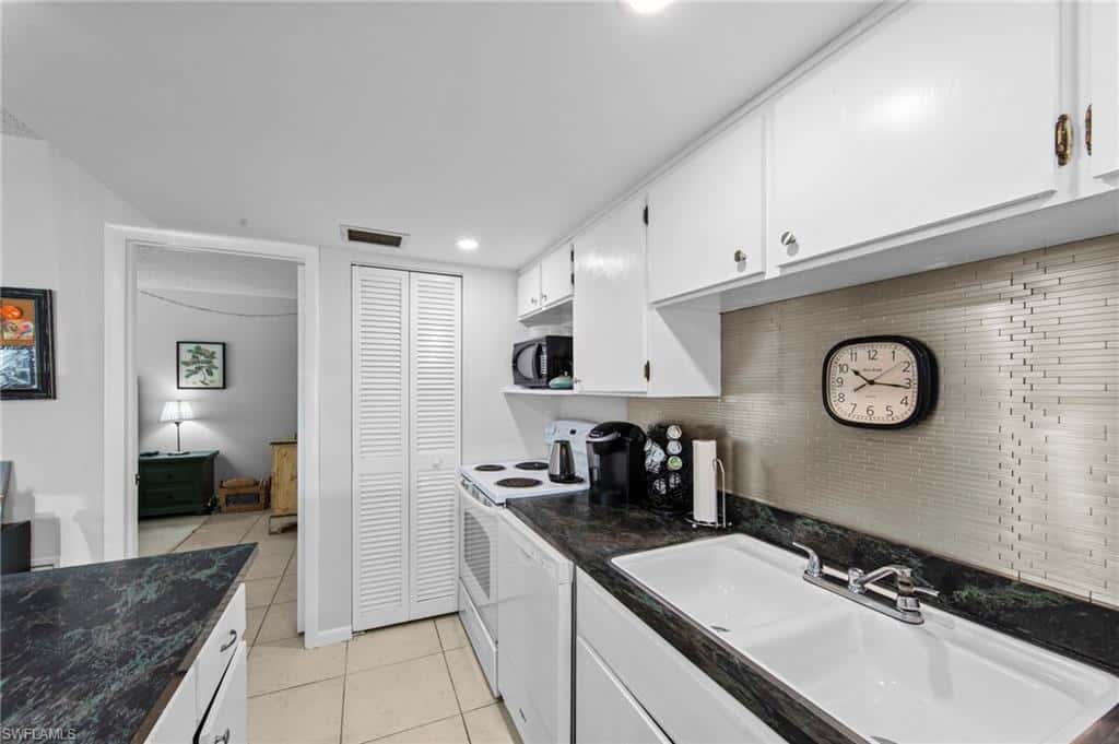 256 Palm Dr #1, Naples, photo 15