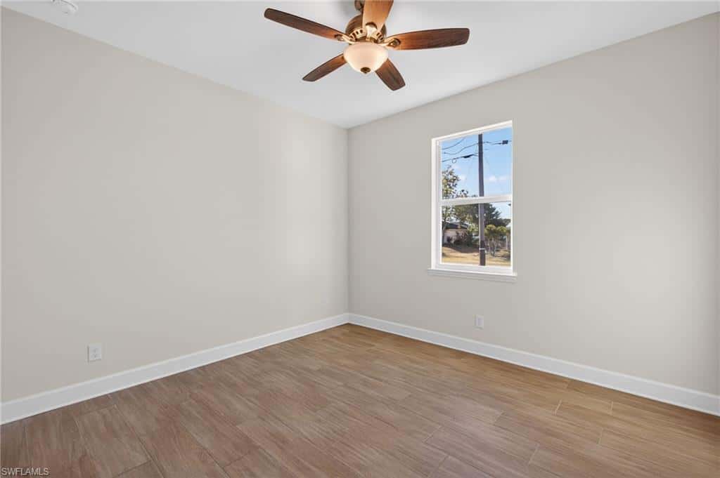 615 26th Ter, Cape Coral, photo 28