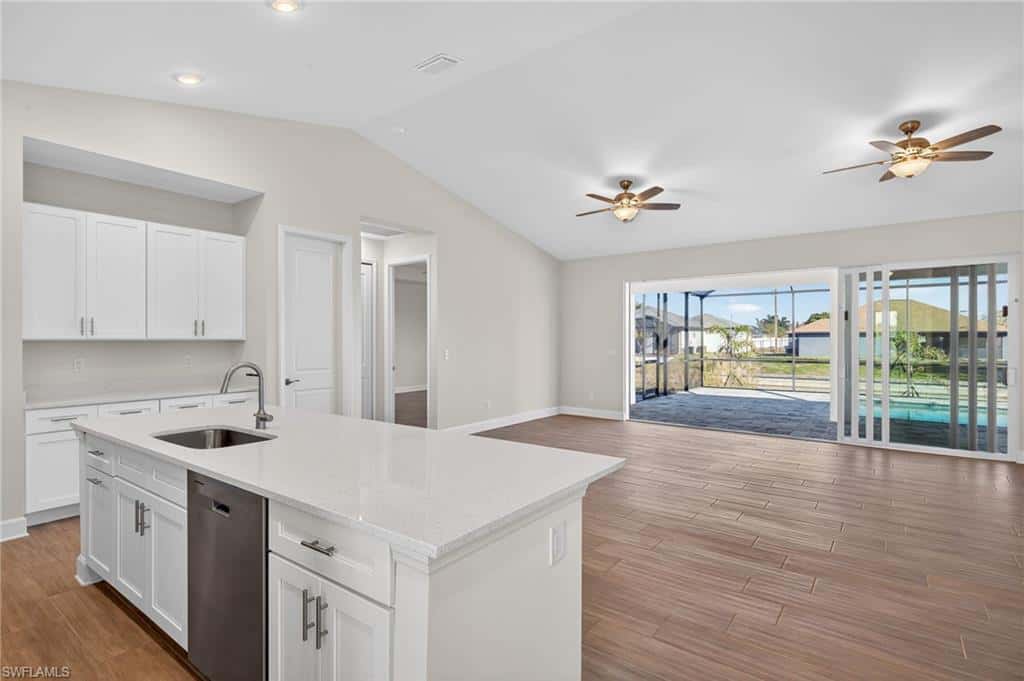 615 26th Ter, Cape Coral, photo 14