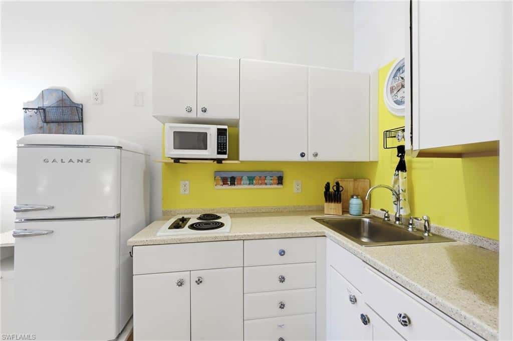 25000 Tamiami Trl #d152, Naples, photo 5