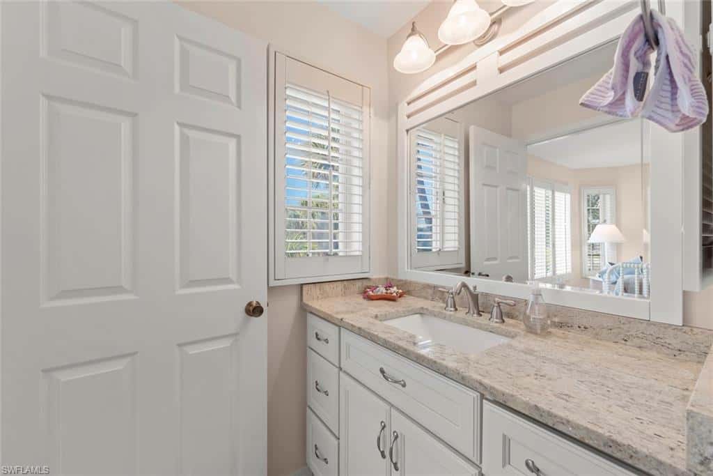 1360 Jamaica Dr, Sanibel, photo 14