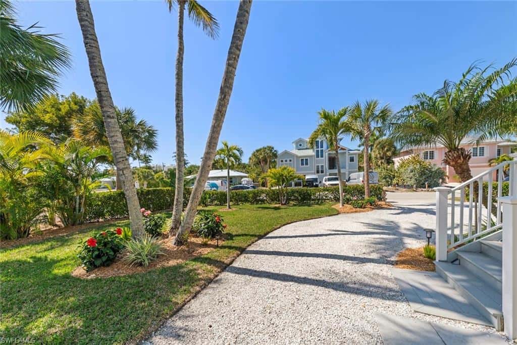 1360 Jamaica Dr, Sanibel, photo 22
