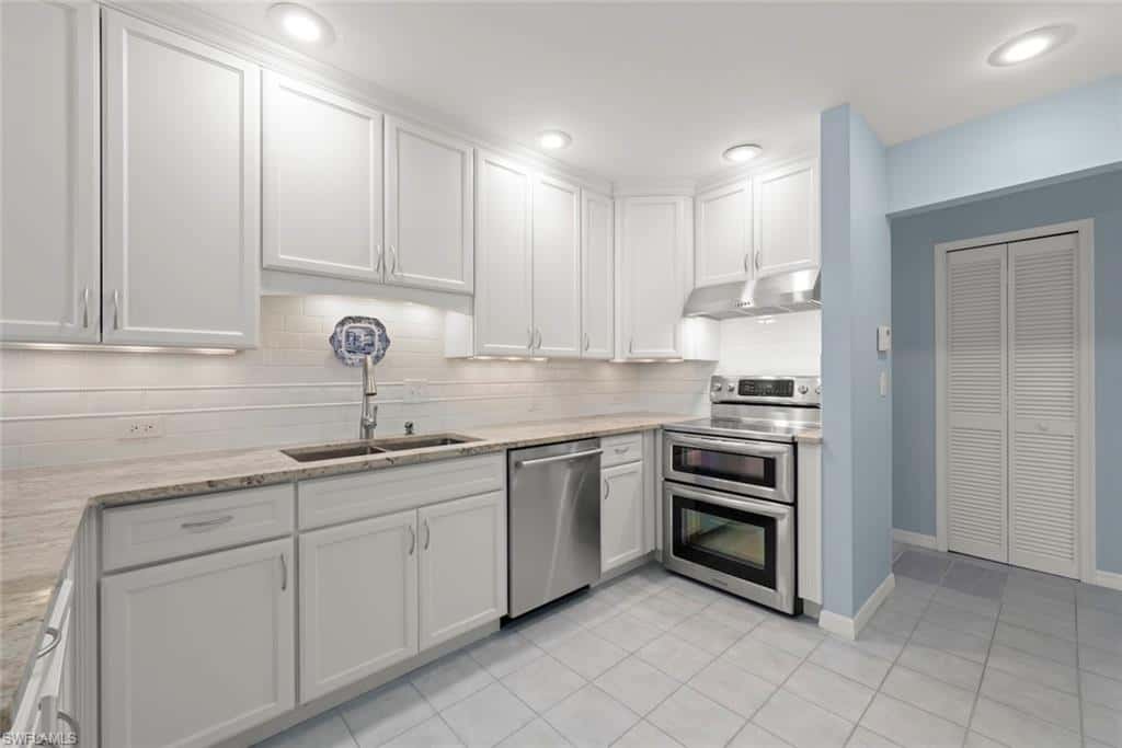 1360 Jamaica Dr, Sanibel, photo 30