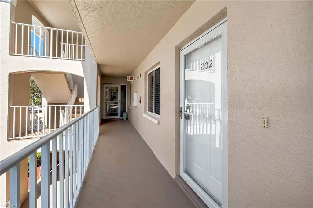 7025 Dennis Cir #g202, Naples, photo 22