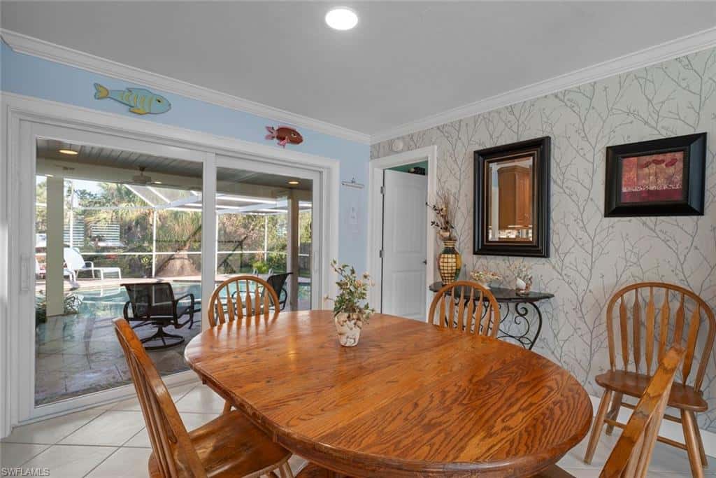 1056 Yachtsman Dr, Sanibel, photo 5
