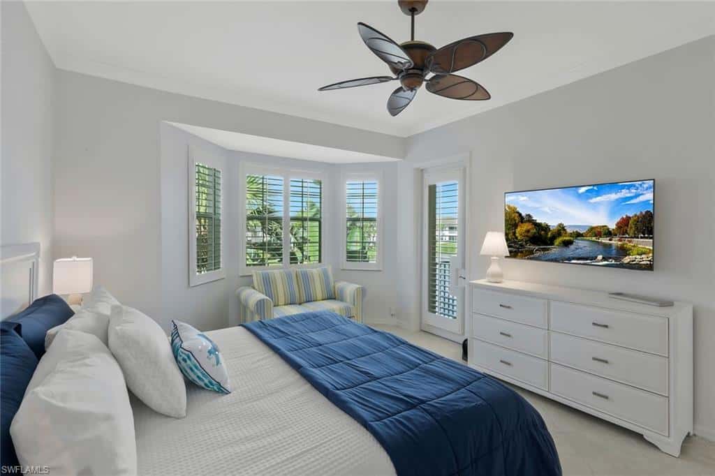5095 Yacht Harbor Dr #203, Naples, photo 15