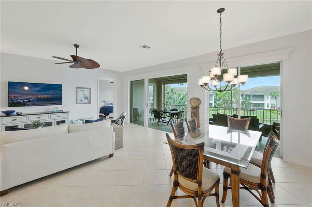5095 Yacht Harbor Dr #203, Naples, photo 4