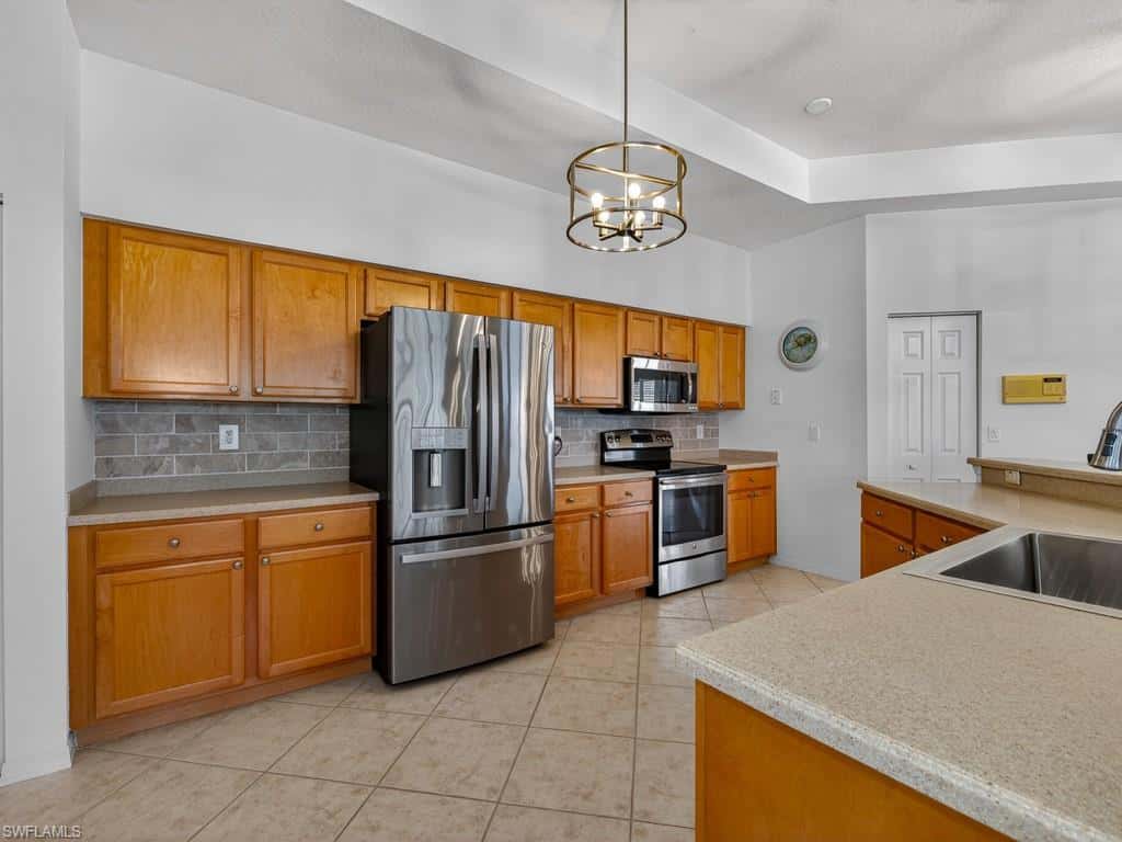 24360 Sandpiper Isle Way #205, Bonita Springs, photo 6