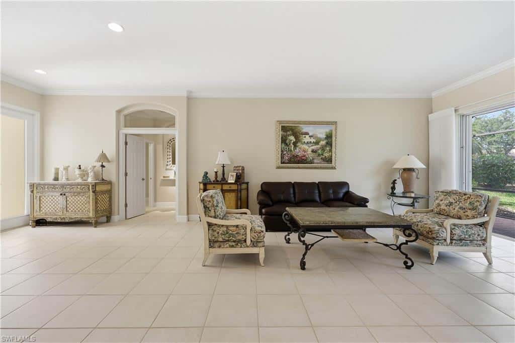 9227 Troon Lakes Dr, Naples, photo 13