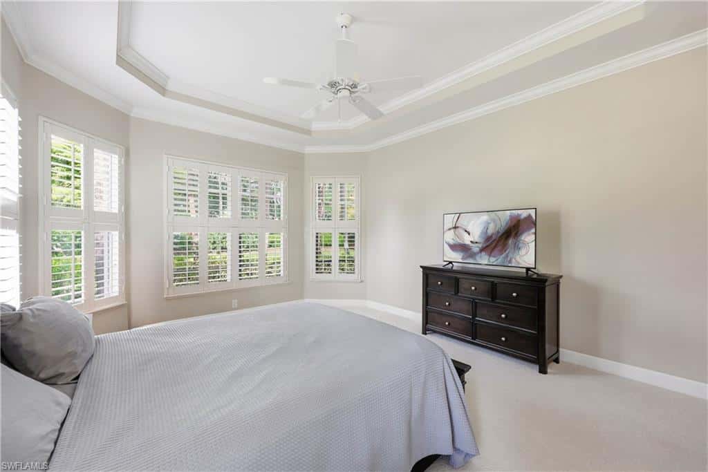 9227 Troon Lakes Dr, Naples, photo 22