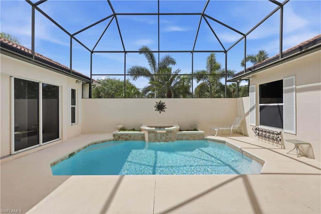 9227 Troon Lakes Dr, Naples, photo 5