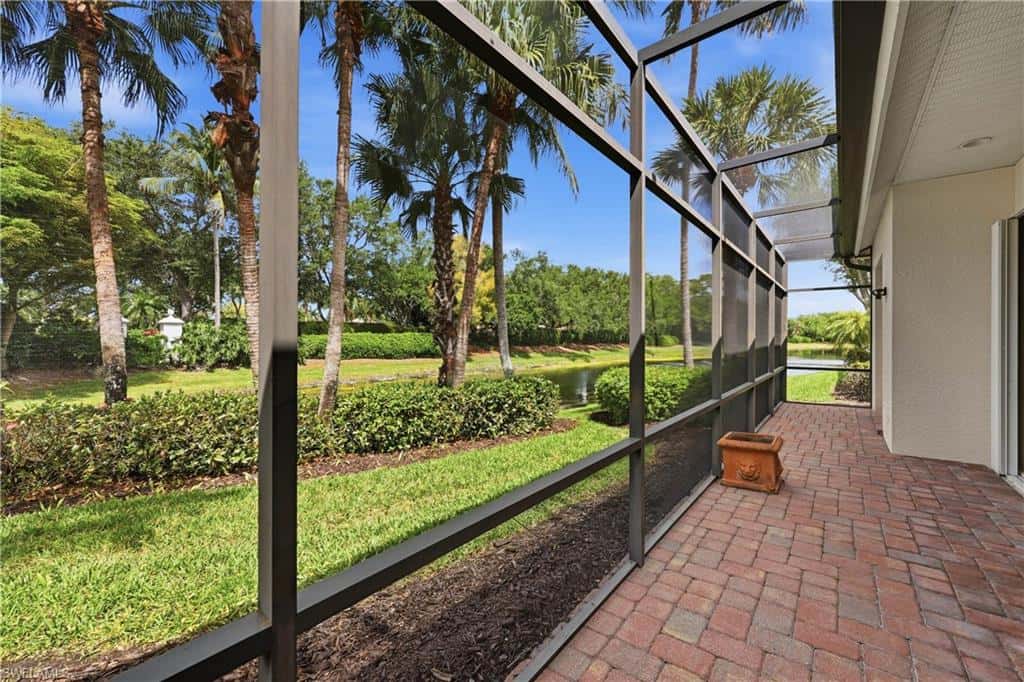 9227 Troon Lakes Dr, Naples, photo 30