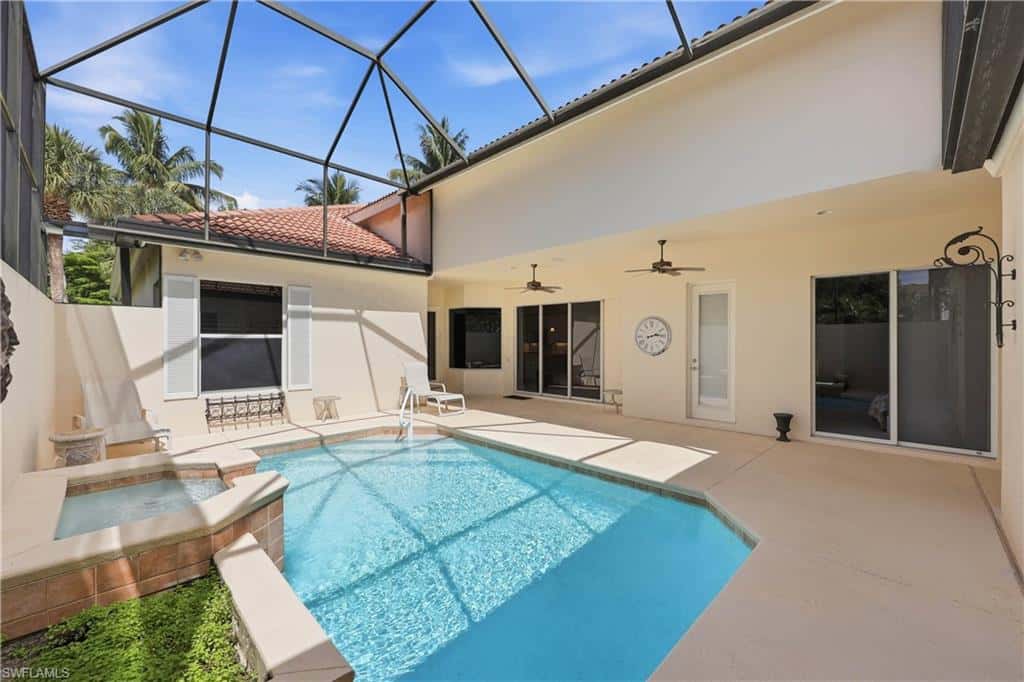 9227 Troon Lakes Dr, Naples, photo 10