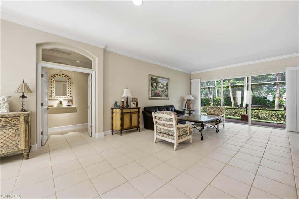9227 Troon Lakes Dr, Naples, photo 14