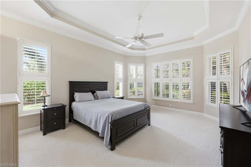 9227 Troon Lakes Dr, Naples, photo 21
