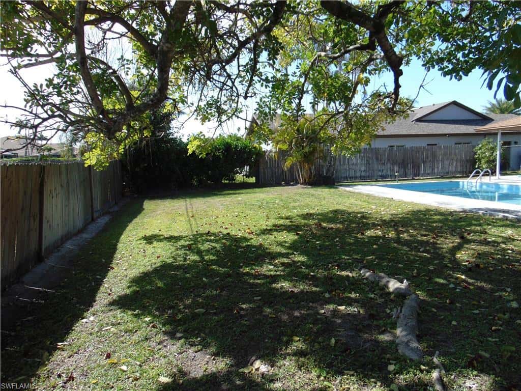 82 Johnnycake Dr, Naples, photo 36