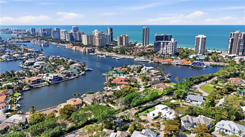 310 Pirates Bight, Naples, photo 6