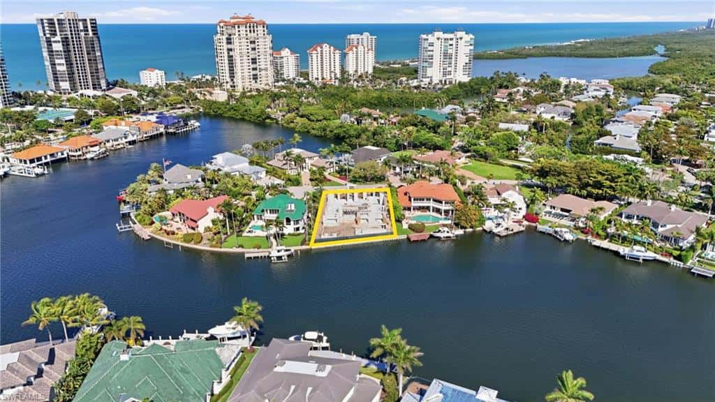 310 Pirates Bight, Naples, photo 12