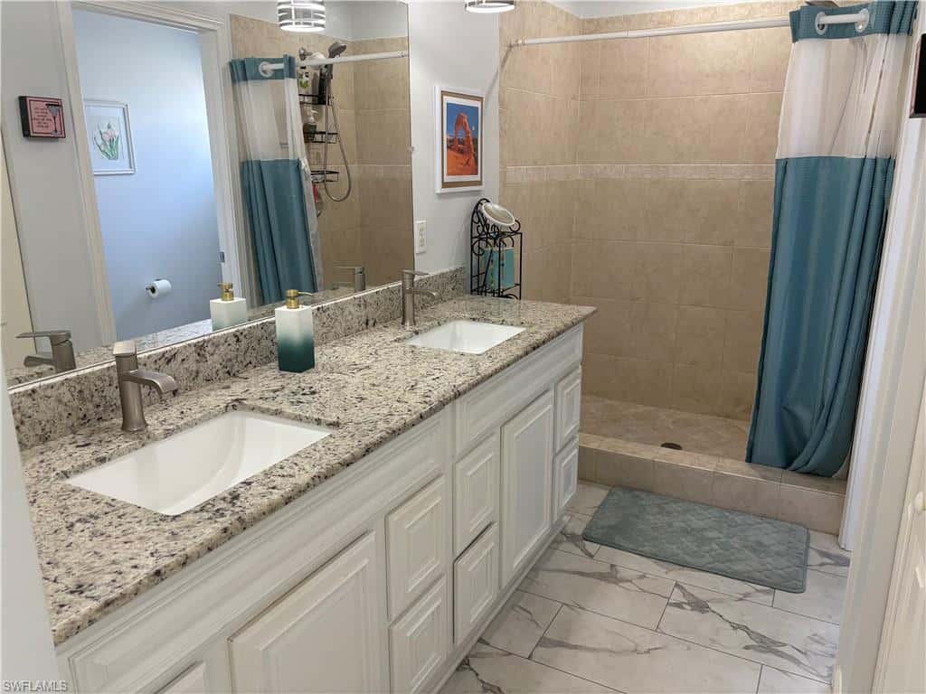 2500 Lee St, Naples, photo 6